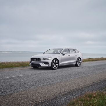 Volvo V60 B4